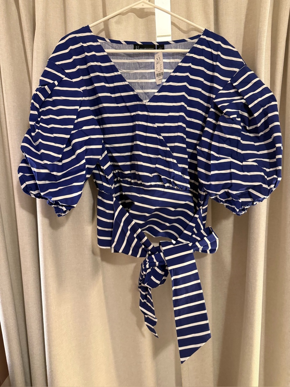 New York and Company Navy & White Striped Puff-Sleeve Wrap Top New L - Picture 1 of 3